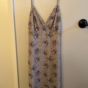 S, M, L dresses, crop tops & shirts